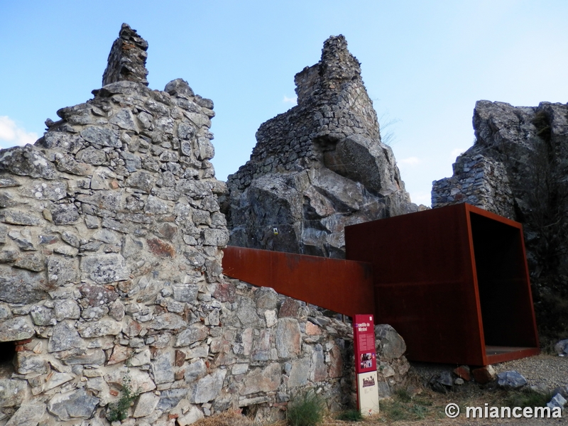 Castillo de la Peña del Acero