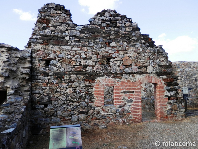 Castillo de la Peña del Acero