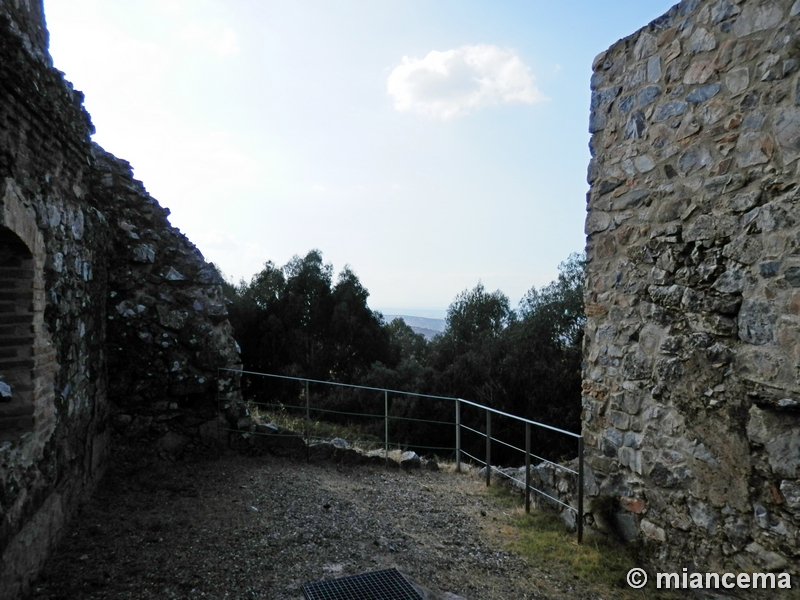 Castillo de la Peña del Acero