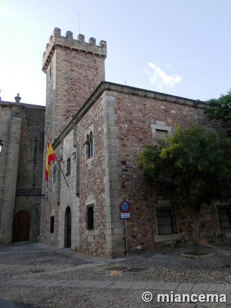 Torre de las Cigüeñas