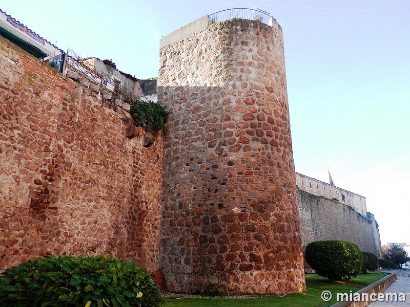 Muralla urbana de Plasencia