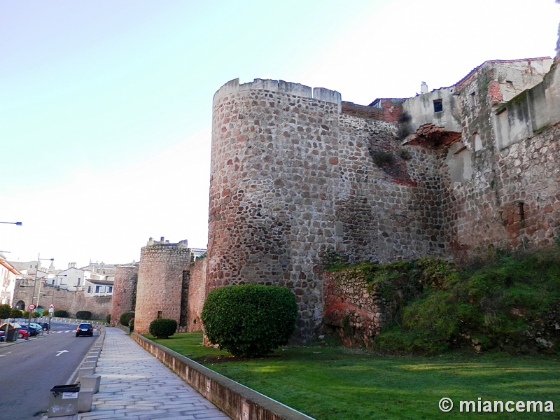 Muralla urbana de Plasencia