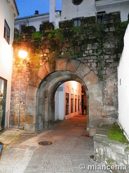 Muralla urbana de Plasencia