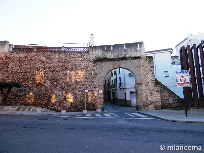 Muralla urbana de Plasencia