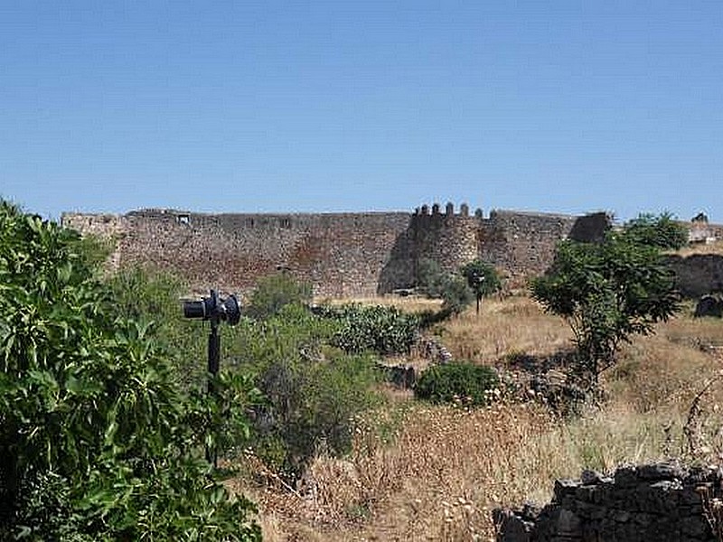 Muralla urbana de Trujillo