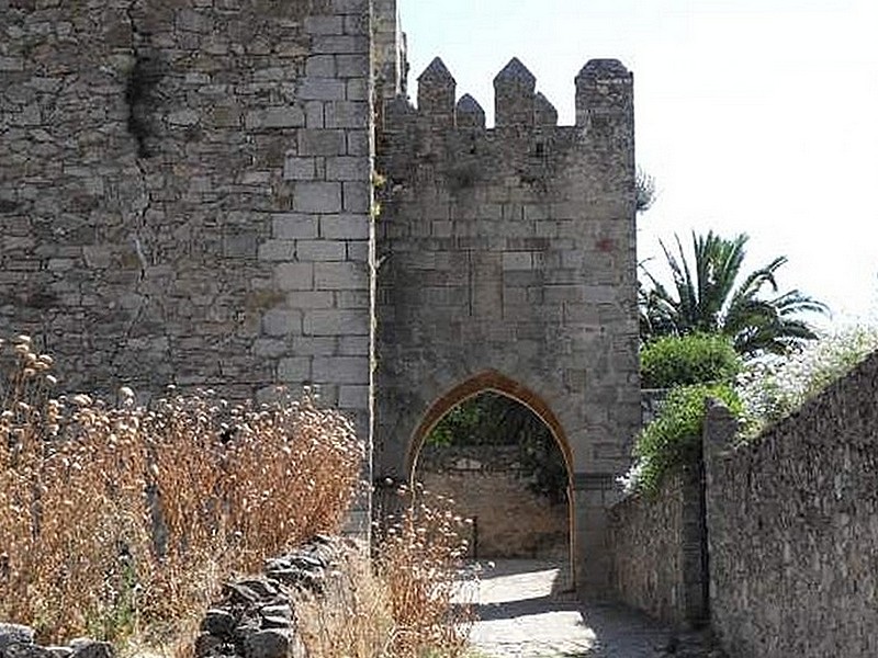 Muralla urbana de Trujillo