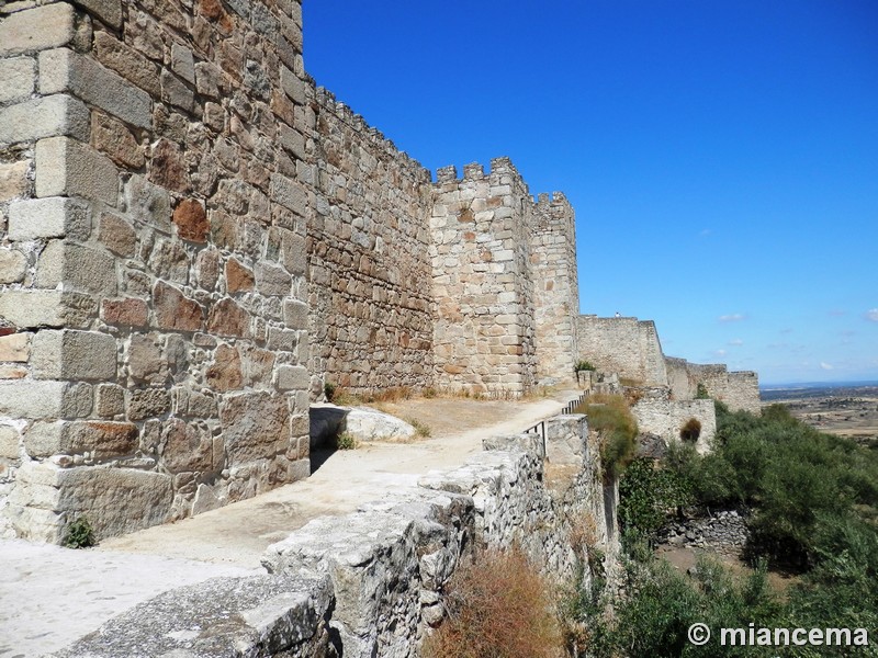 Muralla urbana de Trujillo