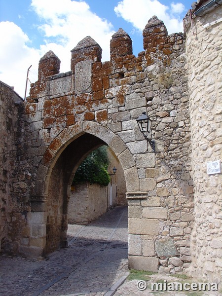 Muralla urbana de Trujillo