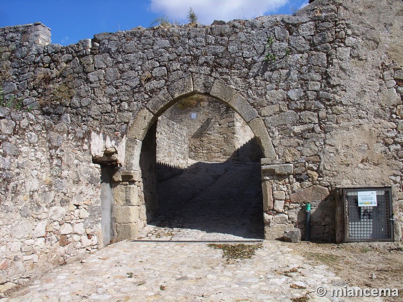 Muralla urbana de Trujillo