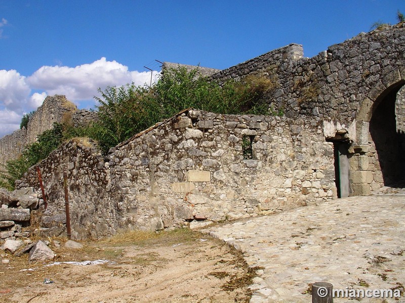 Muralla urbana de Trujillo