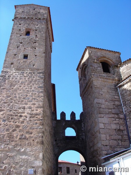 Muralla urbana de Trujillo