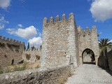 Muralla urbana de Trujillo