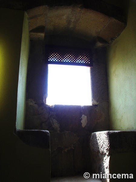 Casa fuerte de las Cadenas y torre del Alfiler