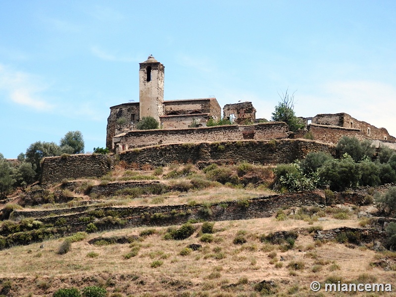 Muralla medieval de Alcántara