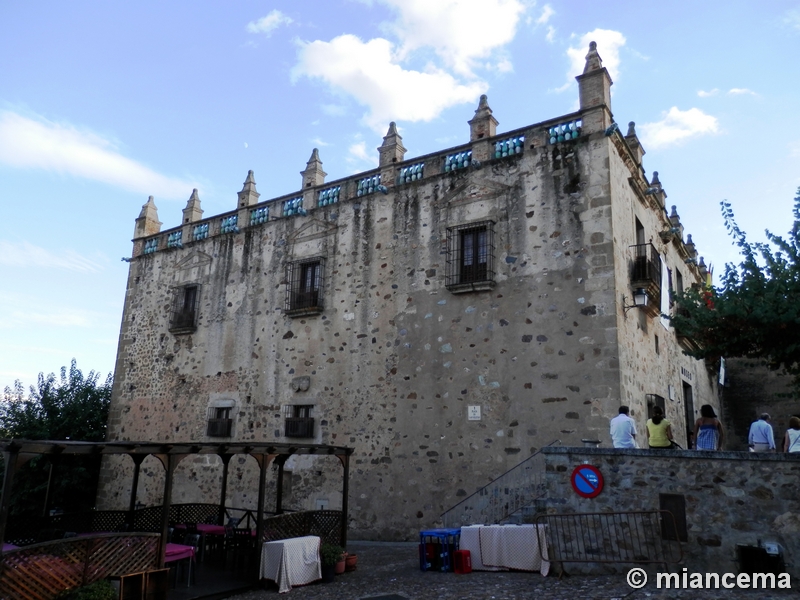 Palacio de los Veletas