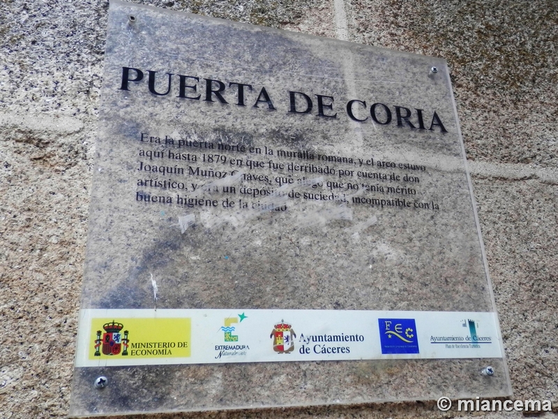 Puerta de Coria