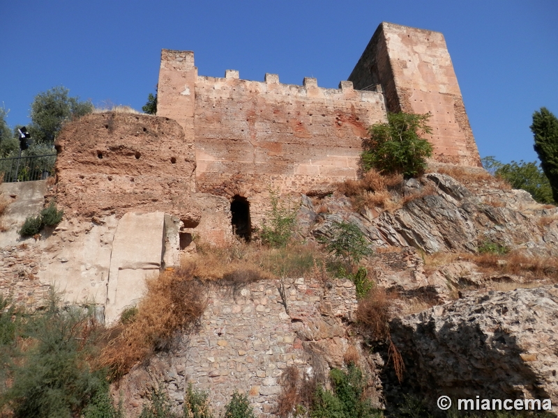 Muralla urbana de Cáceres