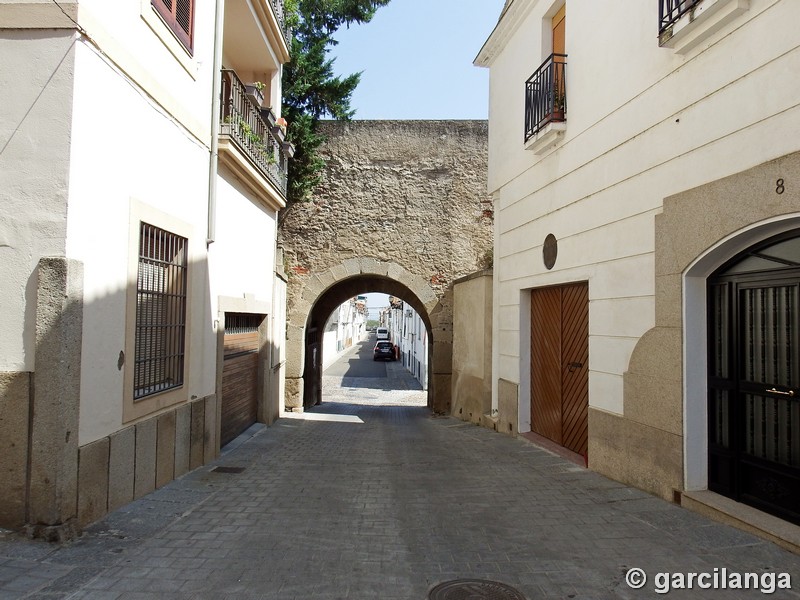 Muralla urbana de Coria