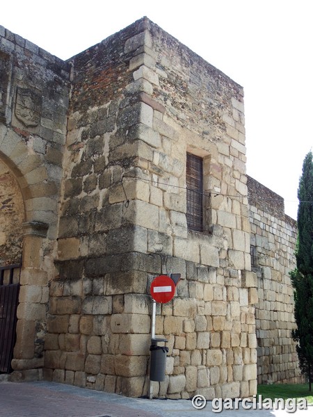 Muralla urbana de Coria