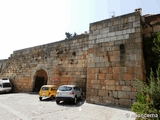 Muralla urbana de Coria