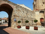 Muralla urbana de Coria