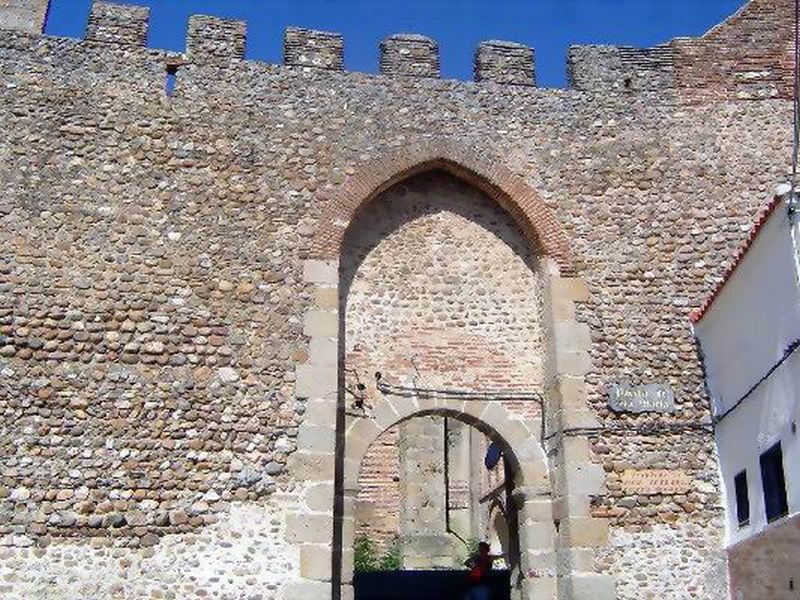 Muralla urbana de Galisteo