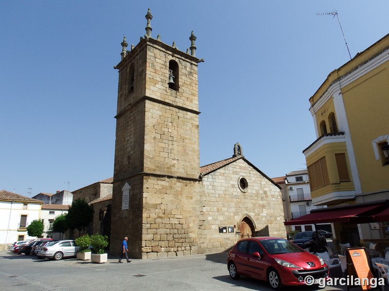 Iglesia fortificada de Moraleja