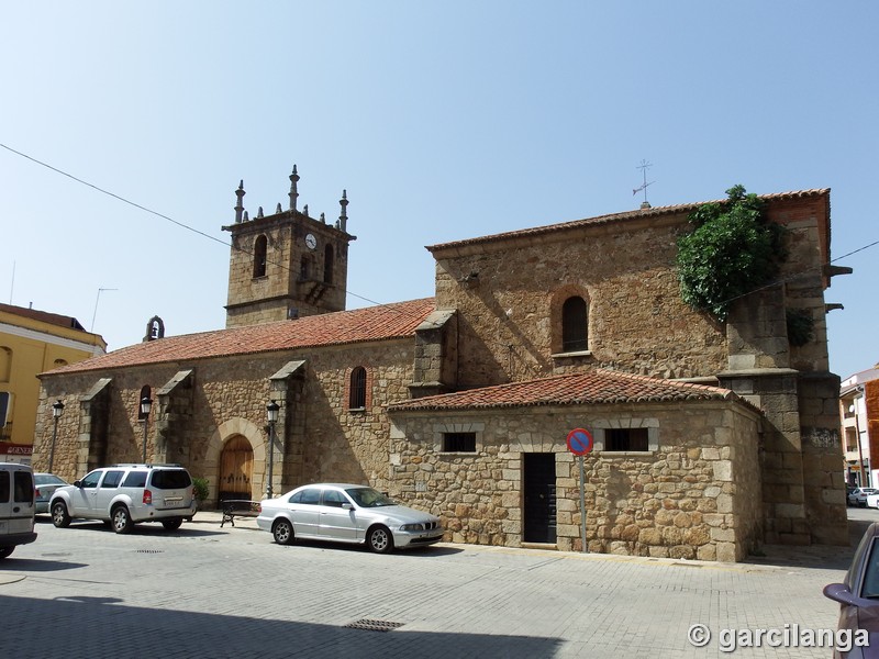 Iglesia fortificada de Moraleja