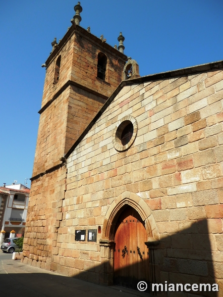 Iglesia fortificada de Moraleja