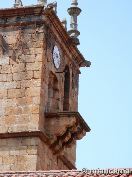 Iglesia fortificada de Moraleja