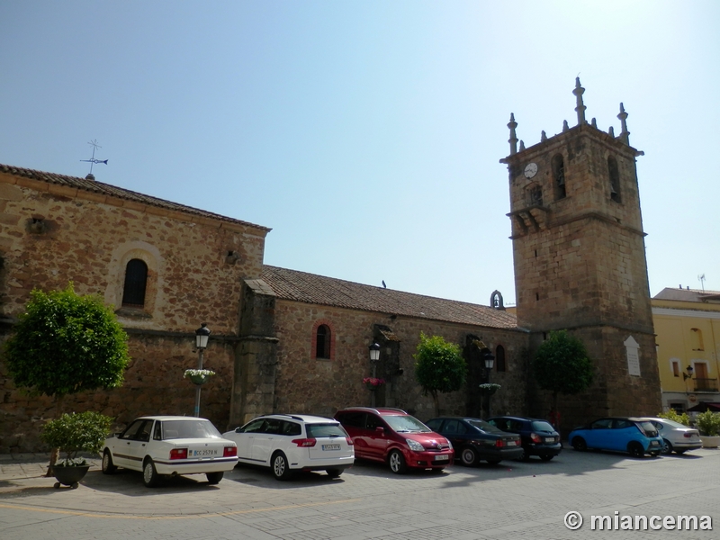 Iglesia fortificada de Moraleja