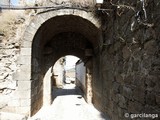 Muralla urbana de Santibáñez el Alto