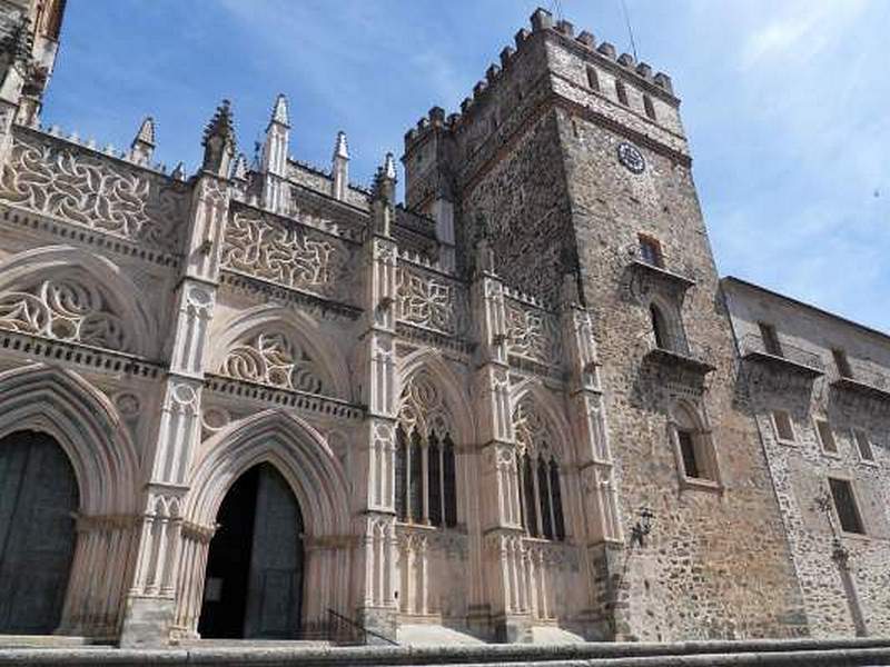 Monasterio fortificado de Guadalupe