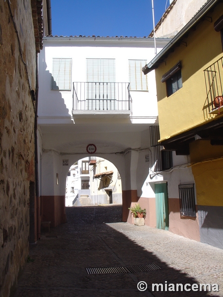 Puerta de San Pedro