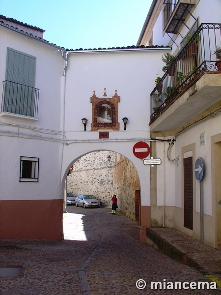 Puerta de San Pedro