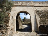 Muralla abaluartada de Alcántara