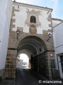 Muralla abaluartada de Alcántara