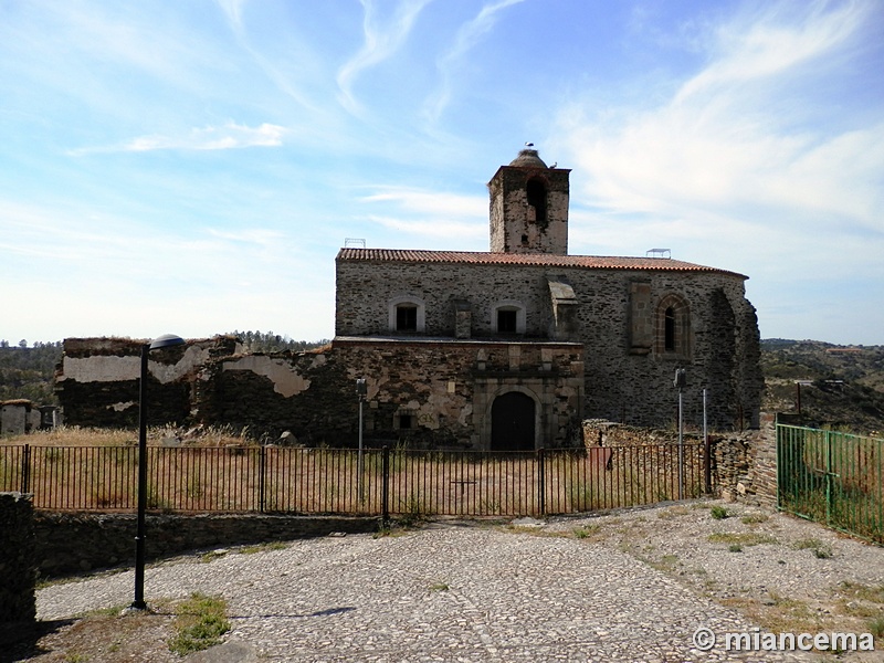 Castillo de Alcántara