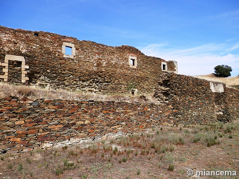 Castillo de Alcántara