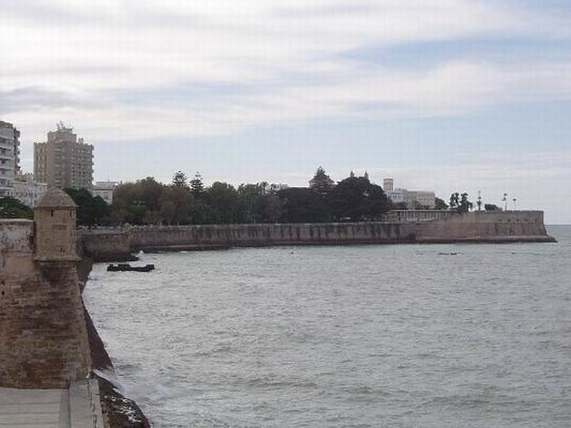 Baluarte y murallas de San Carlos