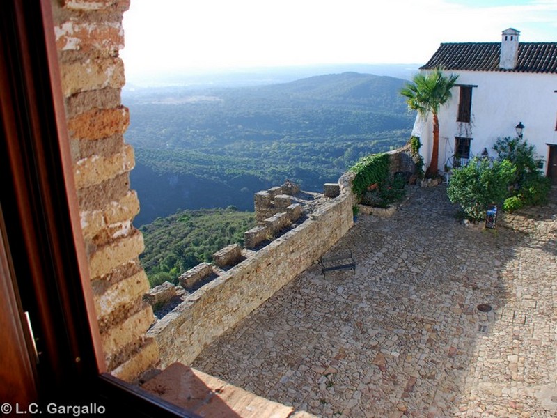 Muralla urbana de Castellar Viejo