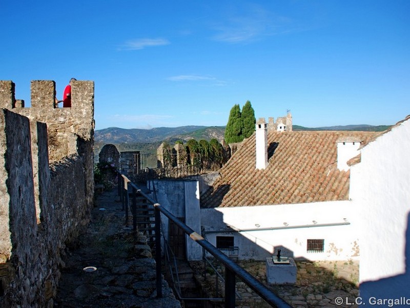 Muralla urbana de Castellar Viejo