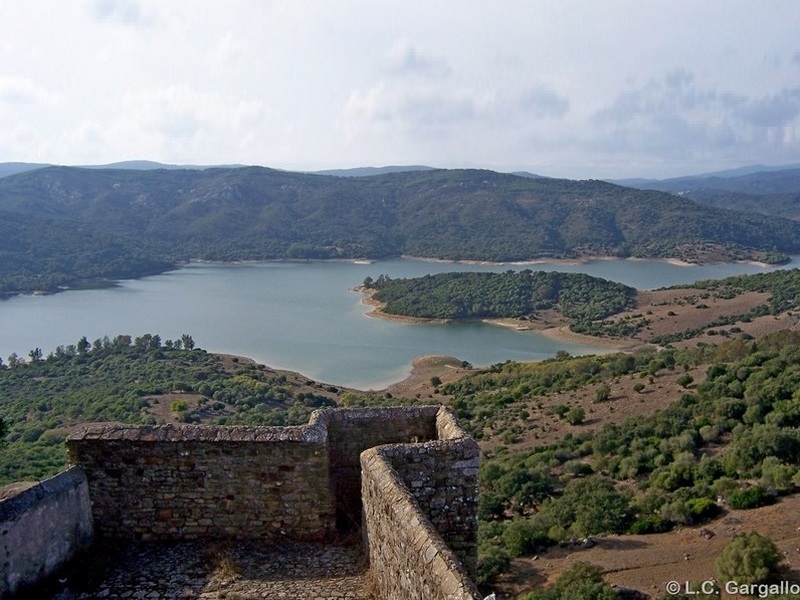 Muralla urbana de Castellar Viejo