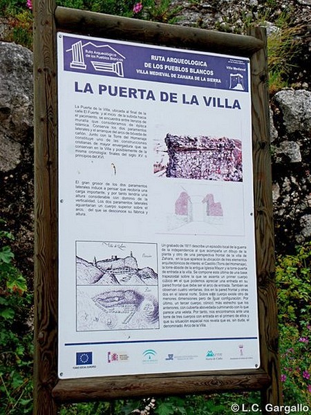 Muralla urbana de Zahara