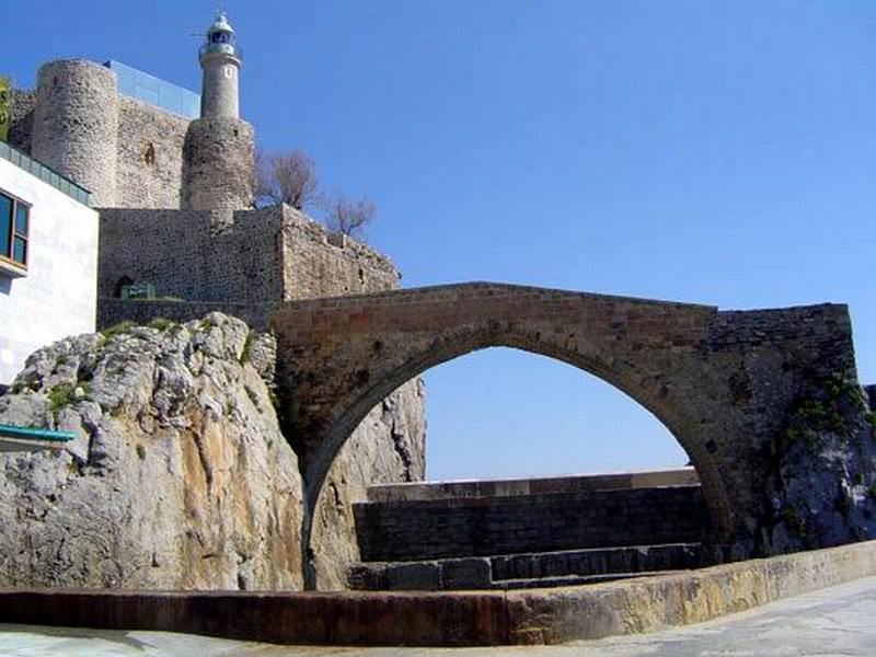 Castillo de Castro-Urdiales