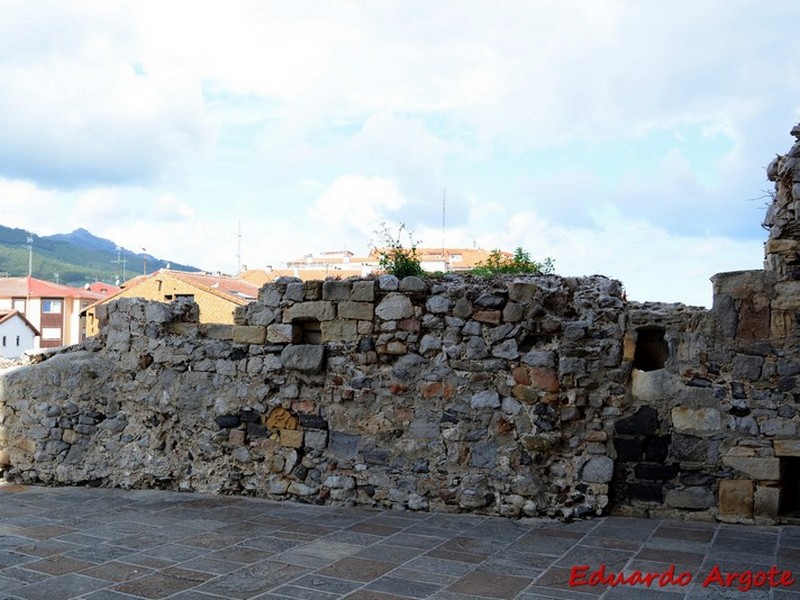 Muralla urbana de Castro-Urdiales