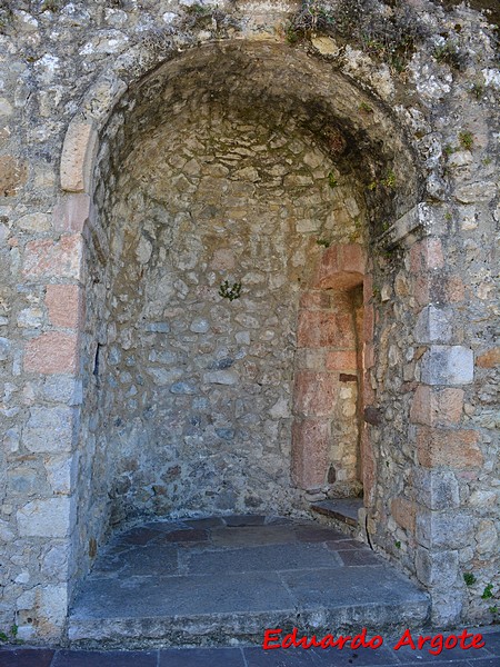 Muralla urbana de San Vicente de la Barquera