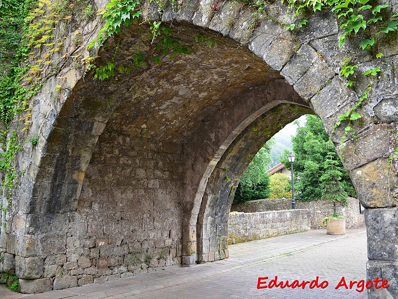 Torreones de Cartes