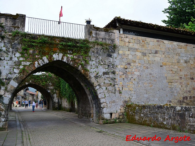 Torreones de Cartes