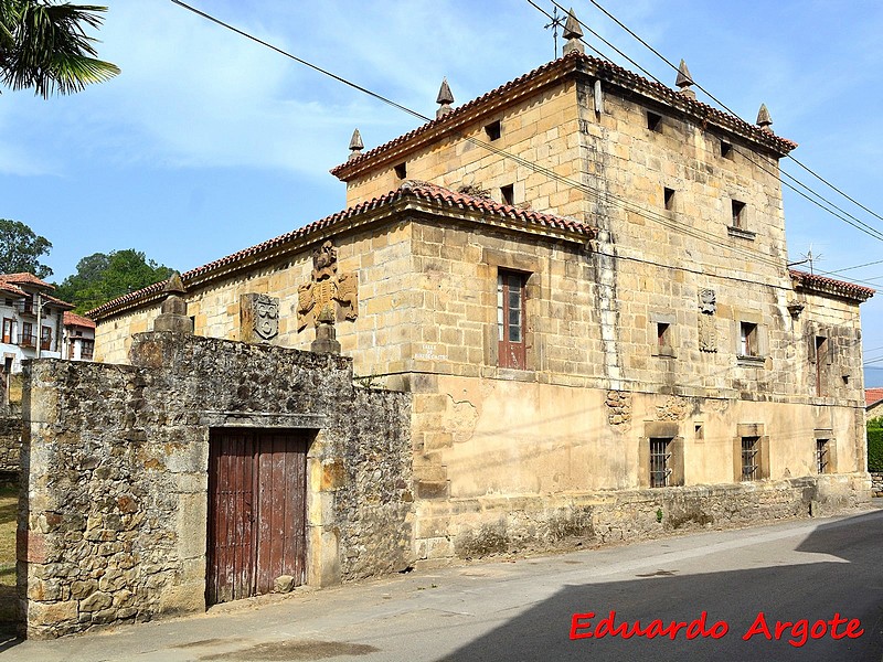 Torre de Ruiz Bustamante